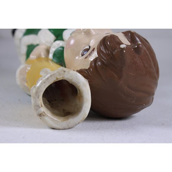 1970s ceramic Christmas candlestick holder, child caroller in green candle - Picture 6 of 9